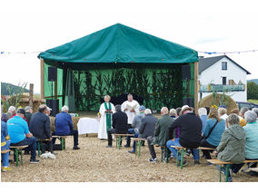 Ökumenischer Gottesdienst auf den Naumburger Feldtagen (© Karl-Franz Thiede)